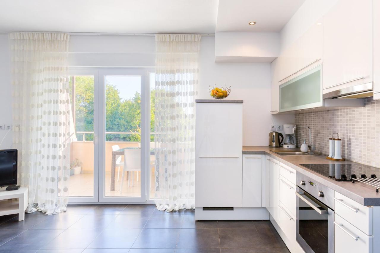 Ap Bonaca - Istriensonne Apartment Medulin Bagian luar foto